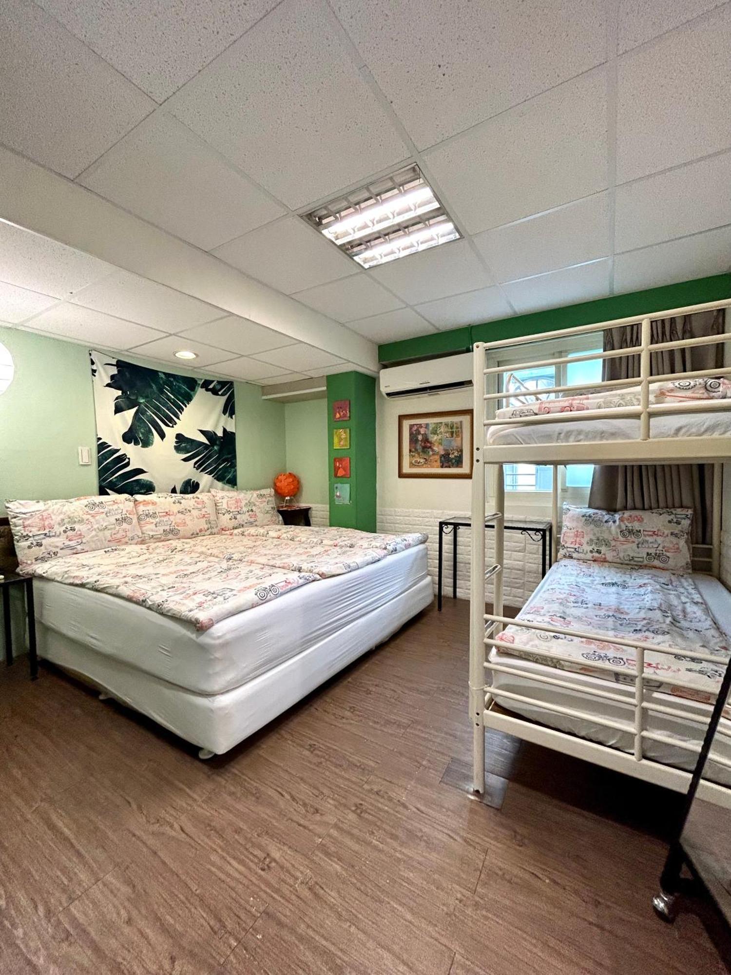 Taipei Triple Tiger Inn Экстерьер фото