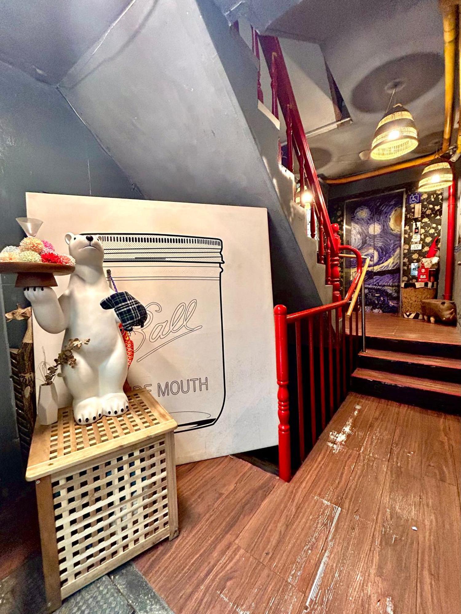 Taipei Triple Tiger Inn Экстерьер фото