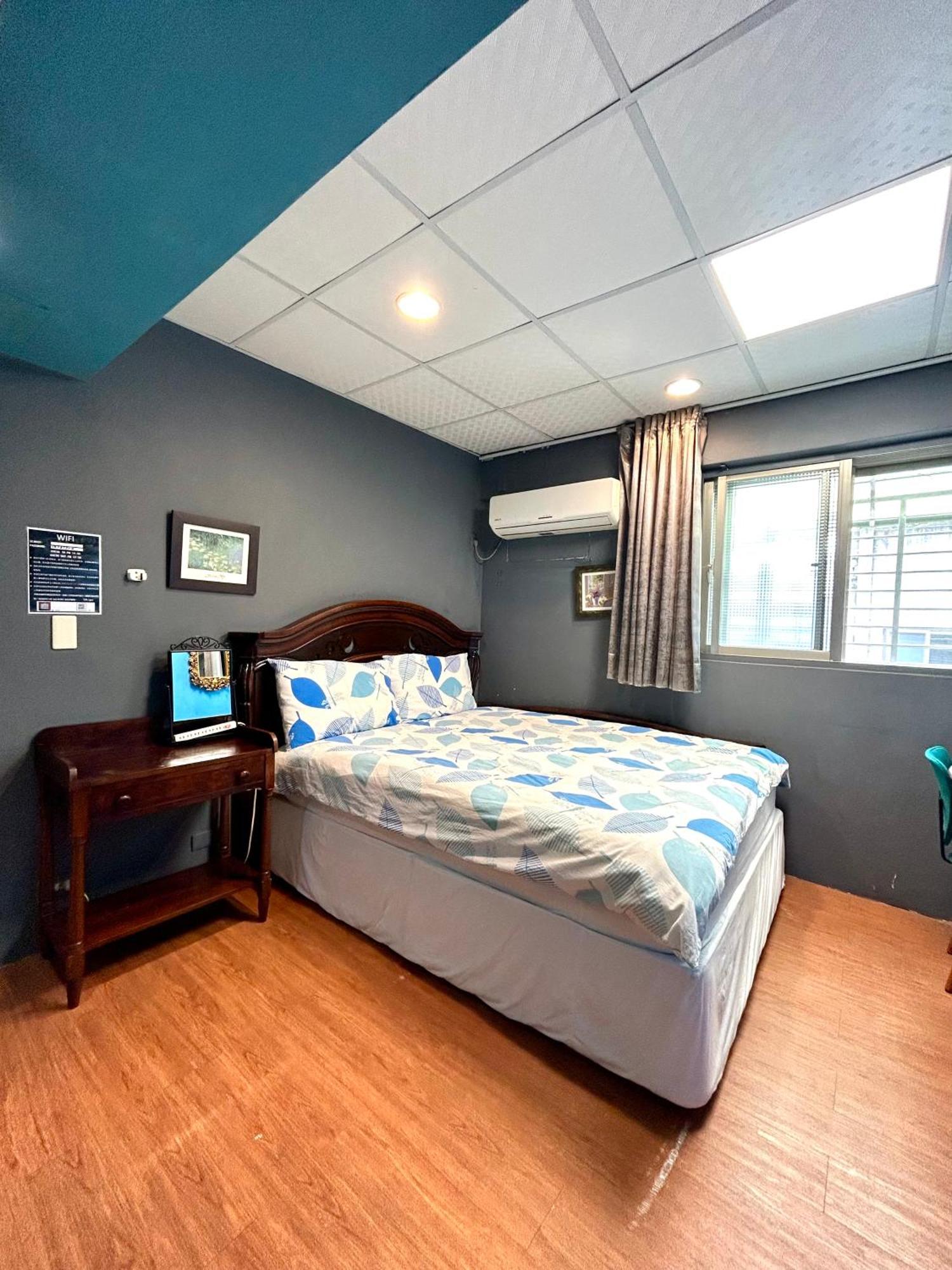 Taipei Triple Tiger Inn Экстерьер фото